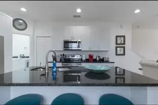 470 Lake Shore Pkwy, Davenport, FL 33896 - Photo 10