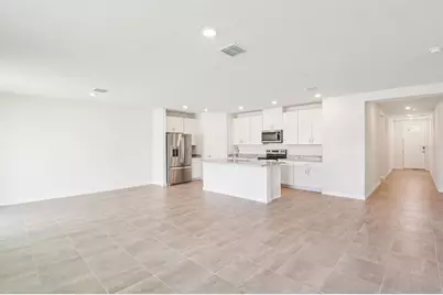 1752 Brekey Way, Zephyrhills, FL 33541 - Photo 6