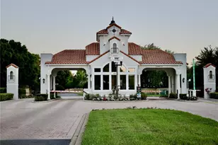 8761 The Esplanade, Orlando, FL 32836 - Photo 4