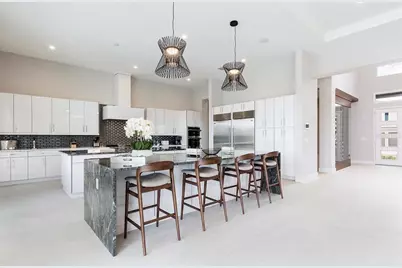 1014 Jack Nicklaus Court, Reunion, FL 34747 - Photo 10