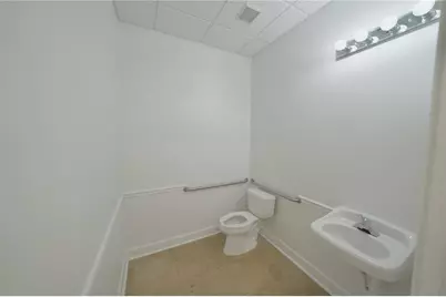 2009 Longwood Lake Mary Road, Longwood, FL 32750 - Photo 10