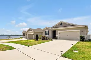 260 Lake Smart Cir, Winter Haven, FL 33881 - Photo 2