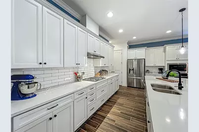 7748 Four Seasons Boulevard, Kissimmee, FL 34747 - Photo 12
