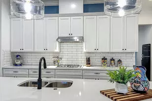 7748 Four Seasons Blvd, Kissimmee, FL 34747 - Photo 10