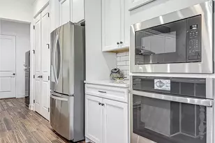 7748 Four Seasons Blvd, Kissimmee, FL 34747 - Photo 6