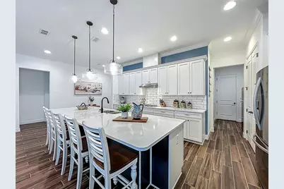 7748 Four Seasons Boulevard, Kissimmee, FL 34747 - Photo 4