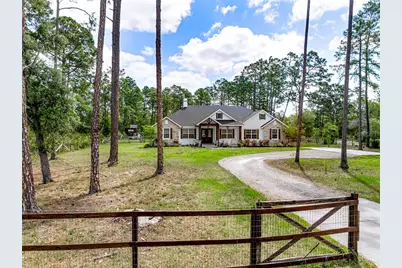 42368 W Cashew Court, Eustis, FL 32736 - Photo 2