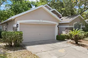 17410 Woodfair Dr, Clermont, FL 34711 - Photo 2