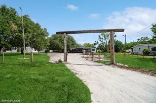 8970 Atlas Dr, Saint Cloud, FL 34773 - Photo 2