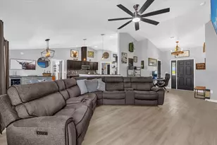 326 Woodland Trl, Lady Lake, FL 32159 - Photo 10