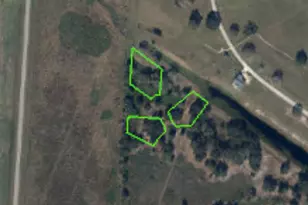 417 Foxhall Cir, Sebring, FL 33876 - Photo 1