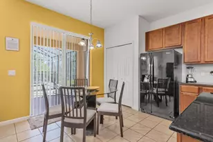 411 Cabello Dr, Davenport, FL 33837 - Photo 8