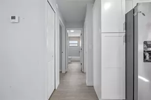 2763 E Waco Dr, Deltona, FL 32738 - Photo 18