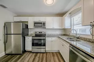 72 Campus View Dr, Orlando, FL 32810 - Photo 12