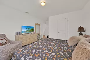 933 Jackson Ave, Davenport, FL 33837 - Photo 24