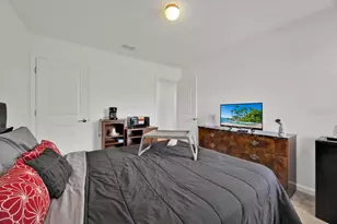 933 Jackson Ave, Davenport, FL 33837 - Photo 30