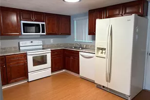 10317 Lazy Lake Dr, Orlando, FL 32821 - Photo 2