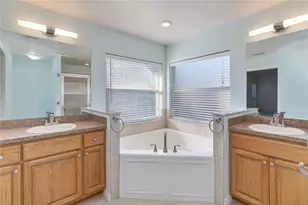 2420 Heron Ct, Saint Cloud, FL 34771 - Photo 24