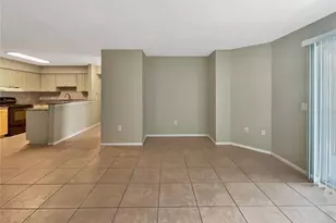 9481 Highland Oak Dr, Tampa, FL 33647 - Photo 14