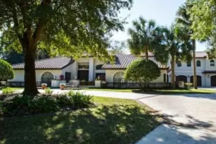 11056 Clipper Ct, Windermere, FL 34786 - Photo 2