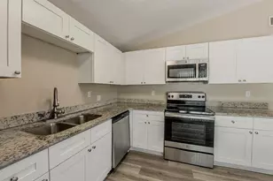 1084 Doyle Rd, Deltona, FL 32725 - Photo 8