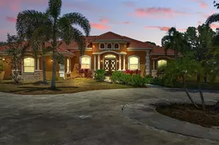 2202 Sparkman Rd, Plant City, FL 33566 - Photo 2