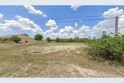 335 NE 19th Terrace, Cape Coral, FL 33909 - Photo 1