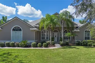 2232 Lake Vilma Dr, Orlando, FL 32835 - Photo 2