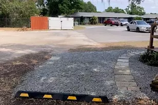 1401 E Alfred St, Tavares, FL 32778 - Photo 14