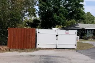 1401 E Alfred St, Tavares, FL 32778 - Photo 12