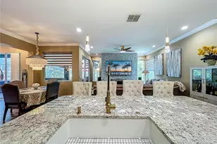 3008 Sutton Woods Dr, Plant City, FL 33566 - Photo 14