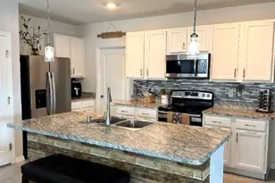 321 Jovana Rd, Davenport, FL 33837 - Photo 2