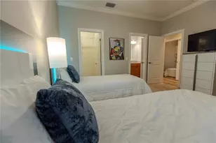 8251 Varenna Dr, Sarasota, FL 34231 - Photo 12