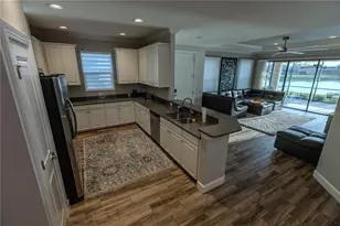 8251 Varenna Dr, Sarasota, FL 34231 - Photo 20