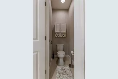 8251 Varenna Drive, Sarasota, FL 34231 - Photo 8