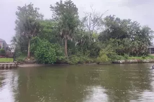 34 Columbus Ct, Palm Coast, FL 32137 - Photo 1