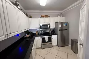 4333 Bayside Village Dr, Tampa, FL 33615 - Photo 10