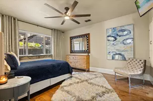 100 Kennison Dr, Orlando, FL 32801 - Photo 16