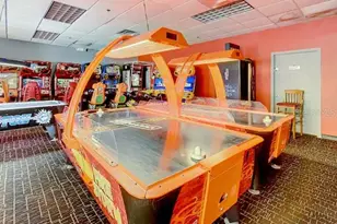 8101 Resort Village Dr, Orlando, FL 32821 - Photo 52