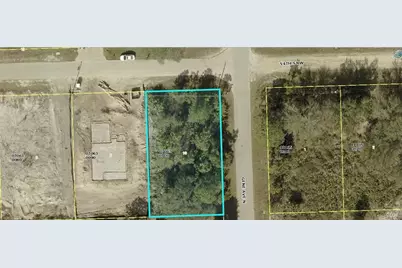 2701 54th Street W, Lehigh Acres, FL 33971 - Photo 2