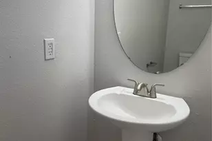 514 Wilton Cir, Sanford, FL 32773 - Photo 16