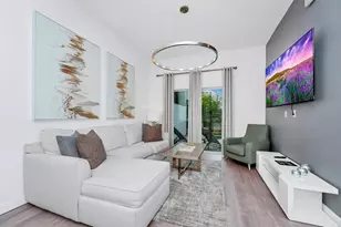 348 Famagusta Dr, Davenport, FL 33896 - Photo 4