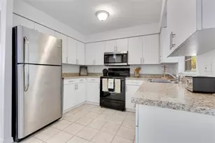 1340 Bakersfield Ave, Deltona, FL 32725 - Photo 14