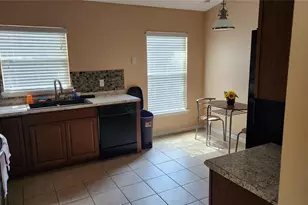 17517 Silver Creek Ct, Clermont, FL 34714 - Photo 4