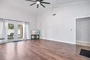 1040 Big Oaks Blvd, Oviedo, FL 32765 - Photo 12