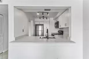 6219 Palma Del Mar Blvd S, Saint Petersburg, FL 33715 - Photo 4