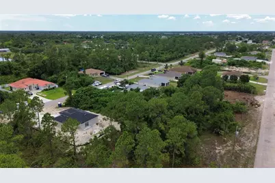 755 Chambers Street E, Lehigh Acres, FL 33974 - Photo 4