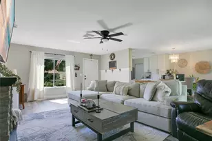 10148 Eventide Ct, Orlando, FL 32821 - Photo 6