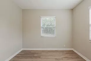 4226 E Emma St, Tampa, FL 33610 - Photo 12