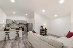 1341 W Belmar St, Lakeland, FL 33815 - Photo 4